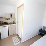Tinamar Selections 4* Perivolos (Santorini)