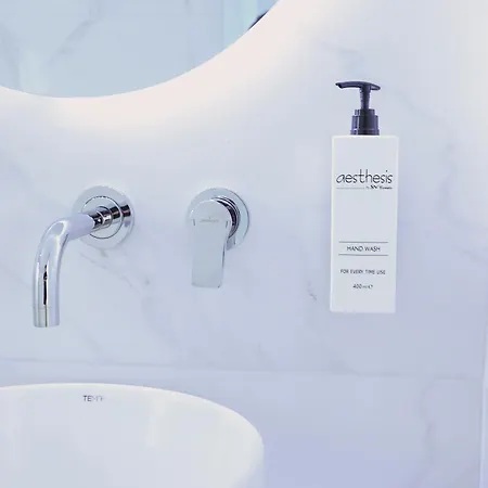 Tinamar Selections 4* Perivolos (Santorini)